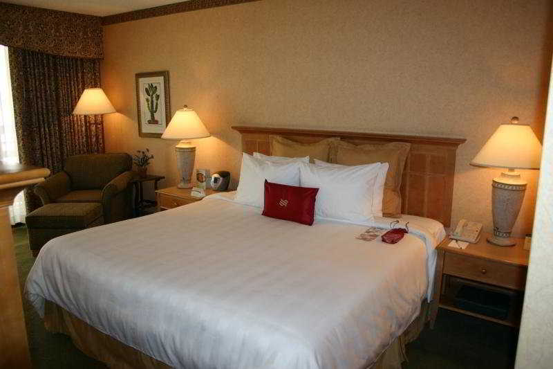 Four Points By Sheraton Phoenix North Extérieur photo